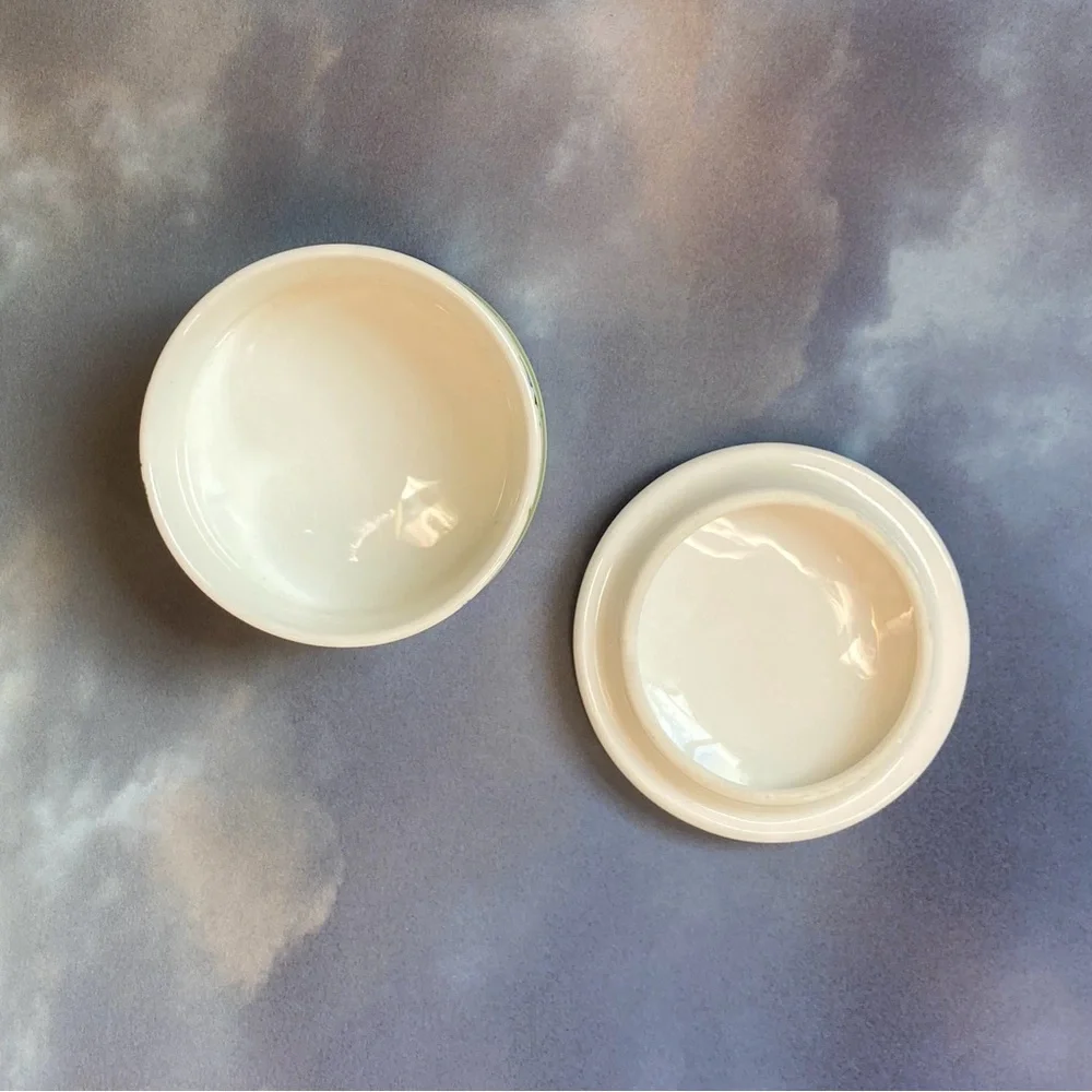 Vintage Bluebell fine bone china trinket jewelry pill box keepsake - Picture 3 of 5